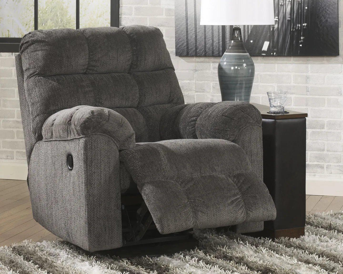 Acieona Reclining Sofa with Recliner