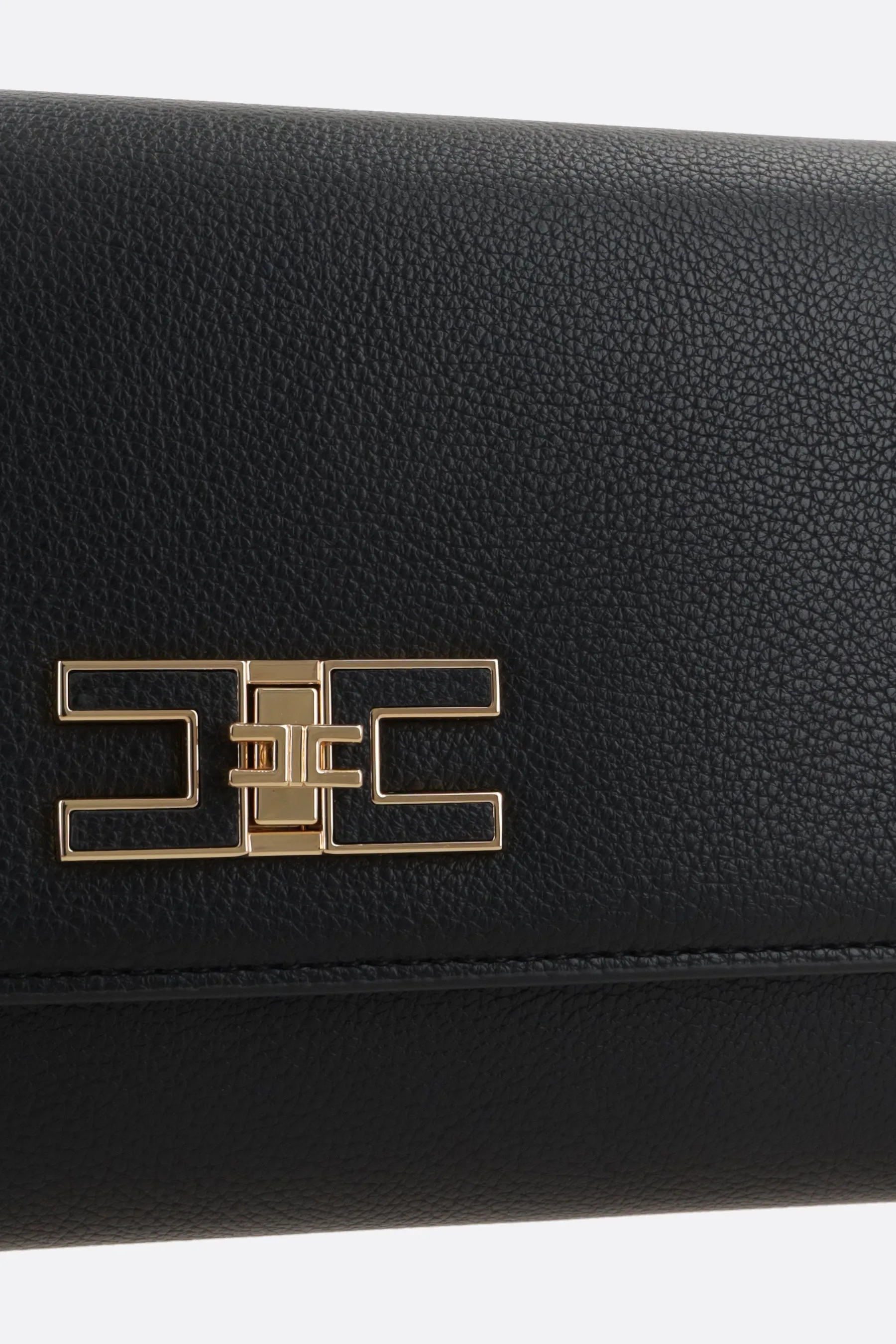 Chain Pattern Faux Leather Clutch