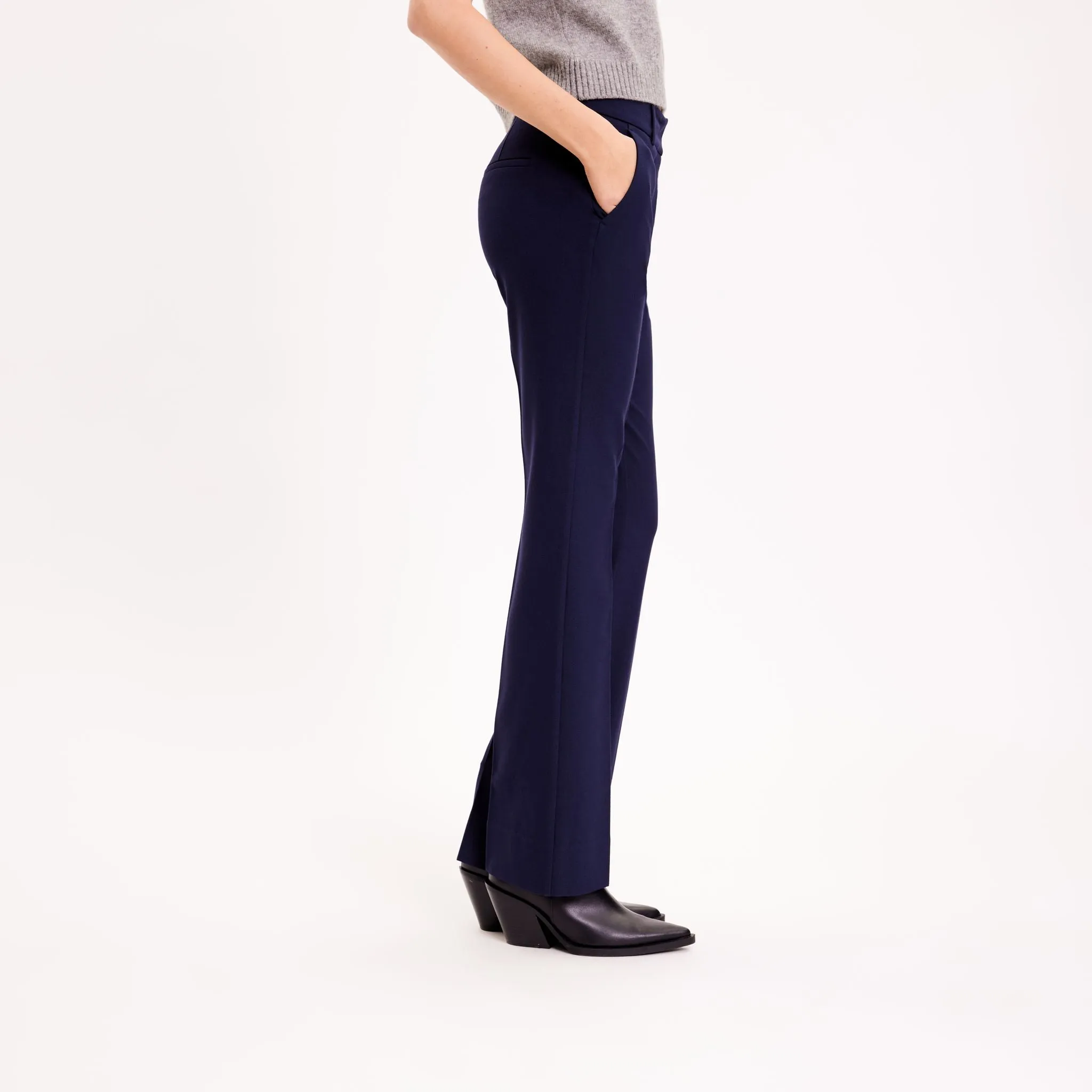 ClaraFV 049 Navy