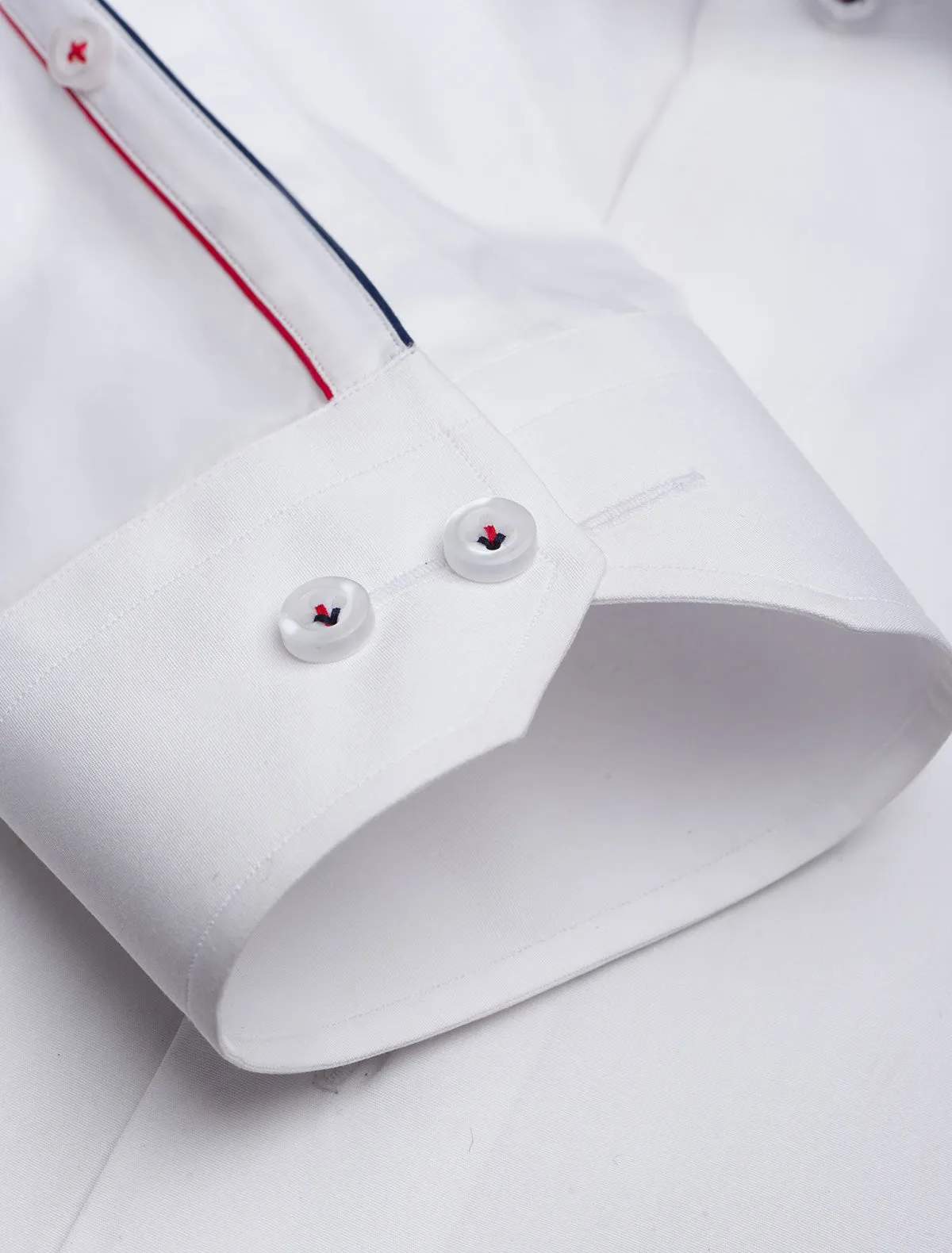 CLASSIC WHITE SHIRT WITH PIPING DETAILS