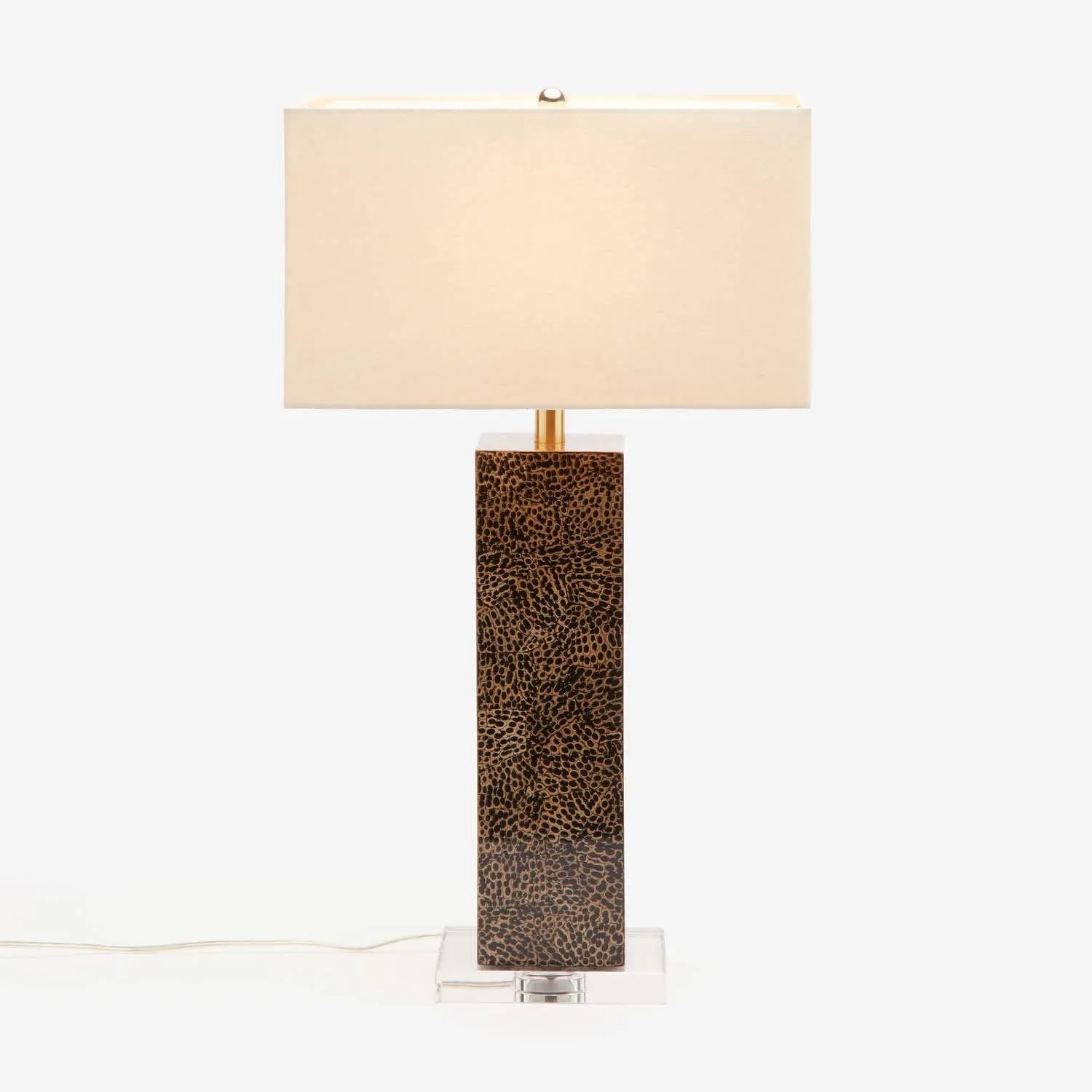 Della Lamp