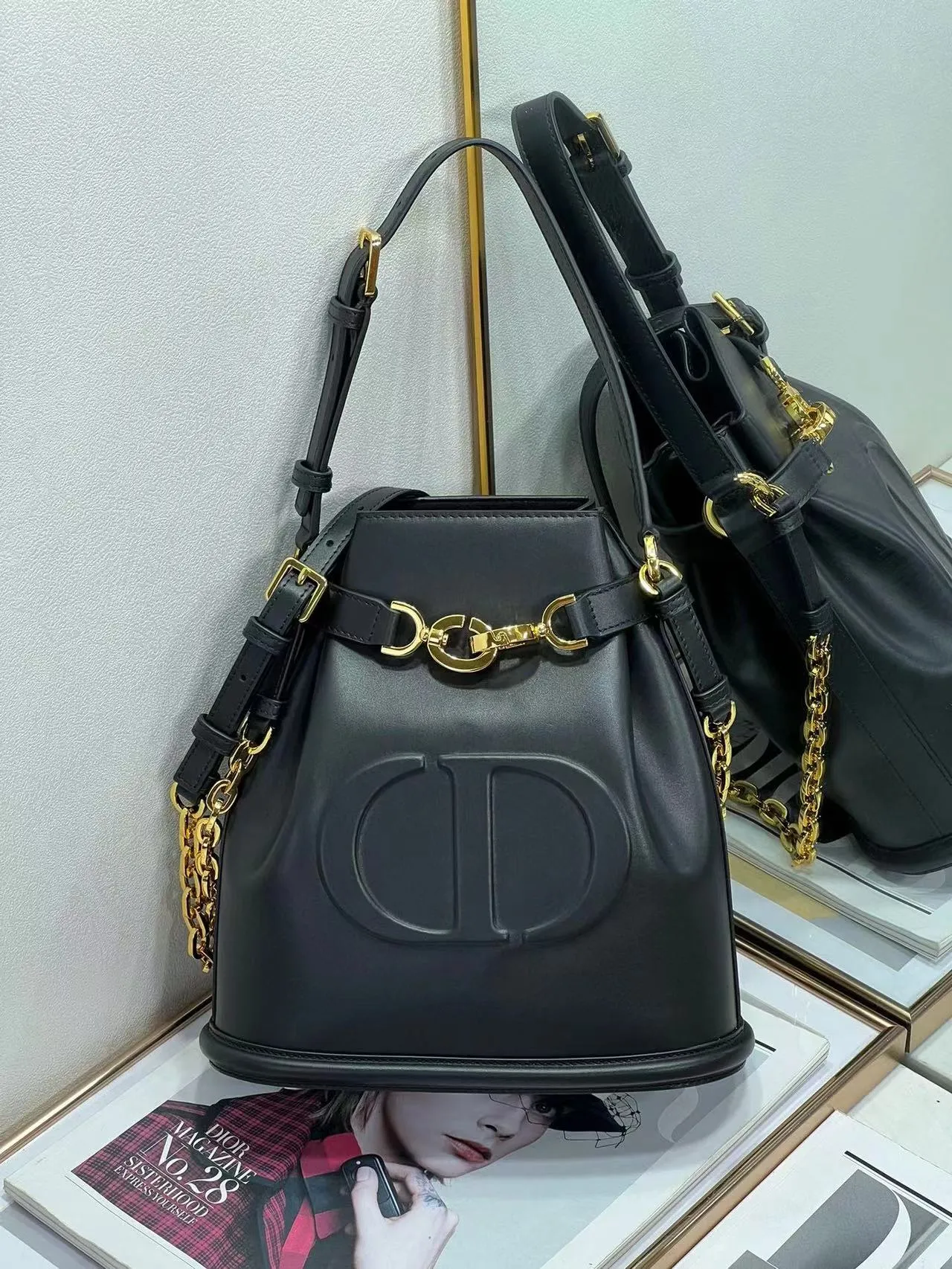 DR341 Medium C'est Dior Bag / 9.5 x 10 x 4 inches