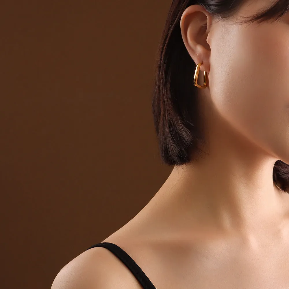 Exaggerated Geometric U-Shaped Earrings with a Touch of Elegance