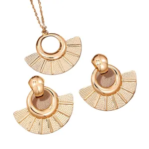 Fan-Shaped Metal Geometric Jewelry Set with European and American Aesthetic