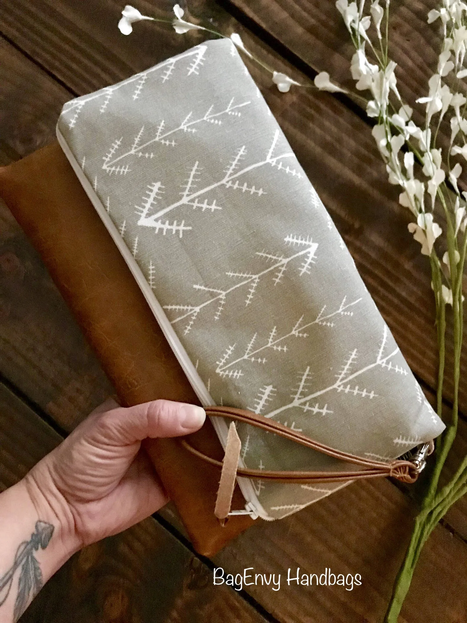 Fold Over Clutch - Stitched Arrows with Vegan Leather - Detachable Wristlet
