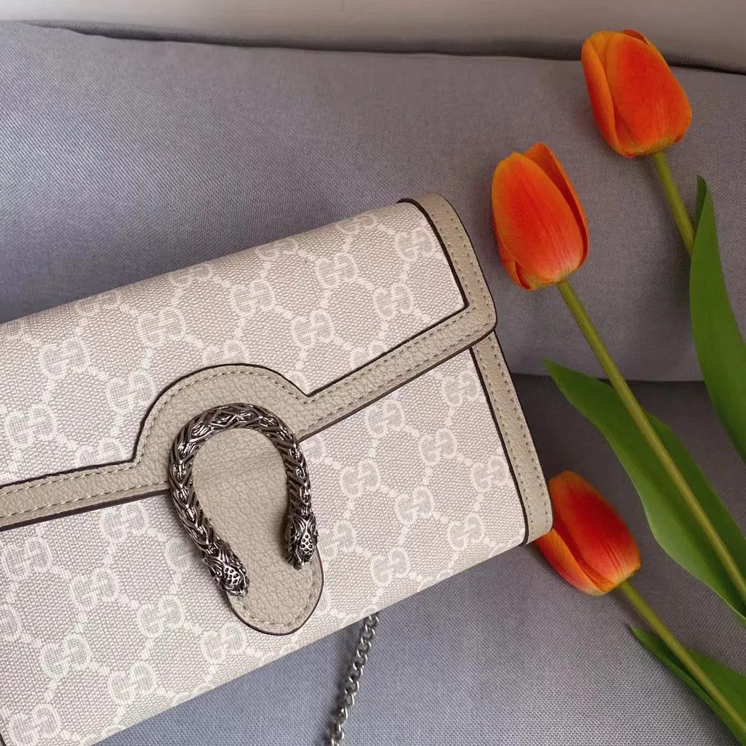 GC506 Dionysus Mini Chain Wallet / 8"W x 5"H x 2.3"D