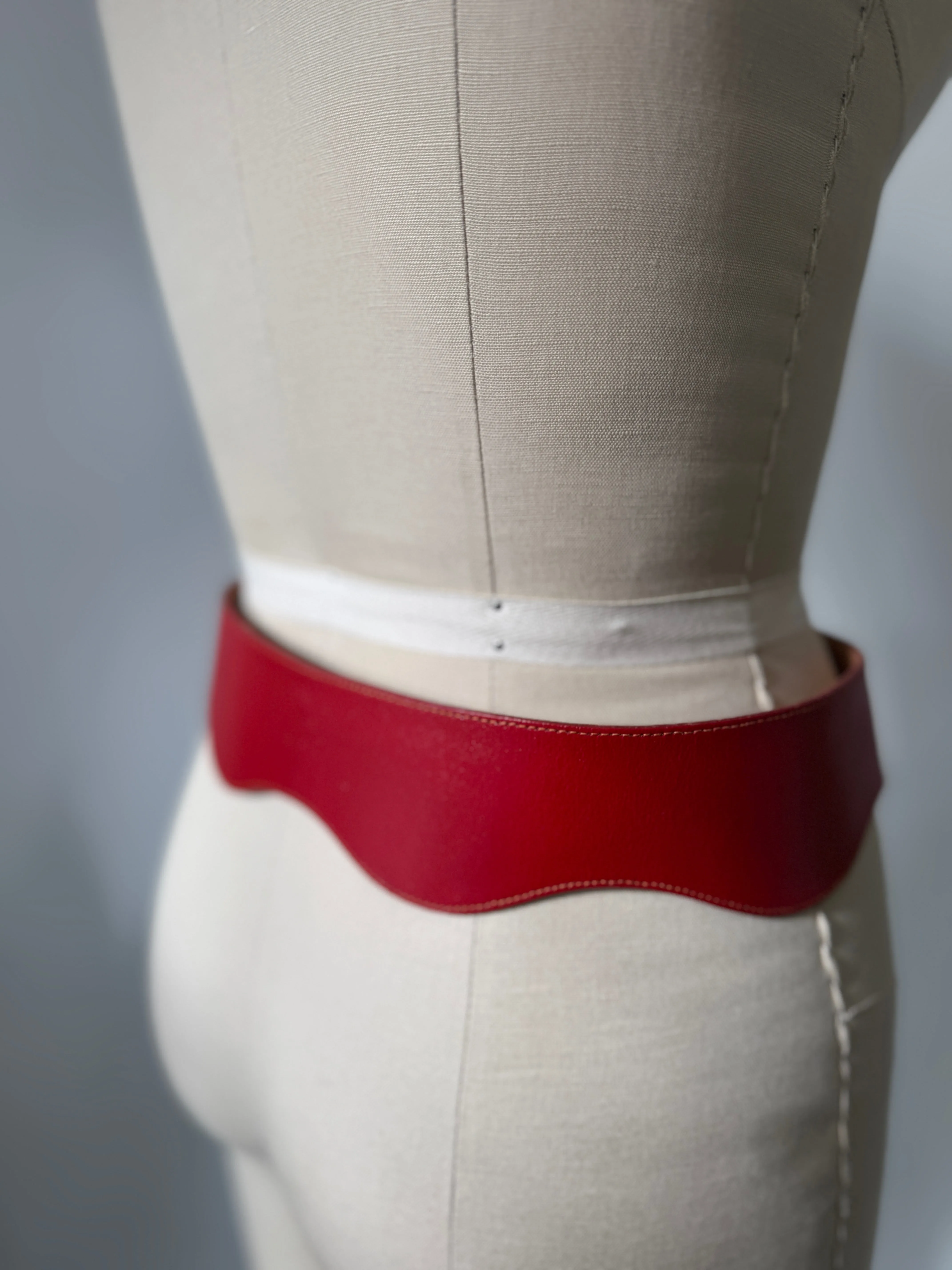 Gorgeous vintage leather belt