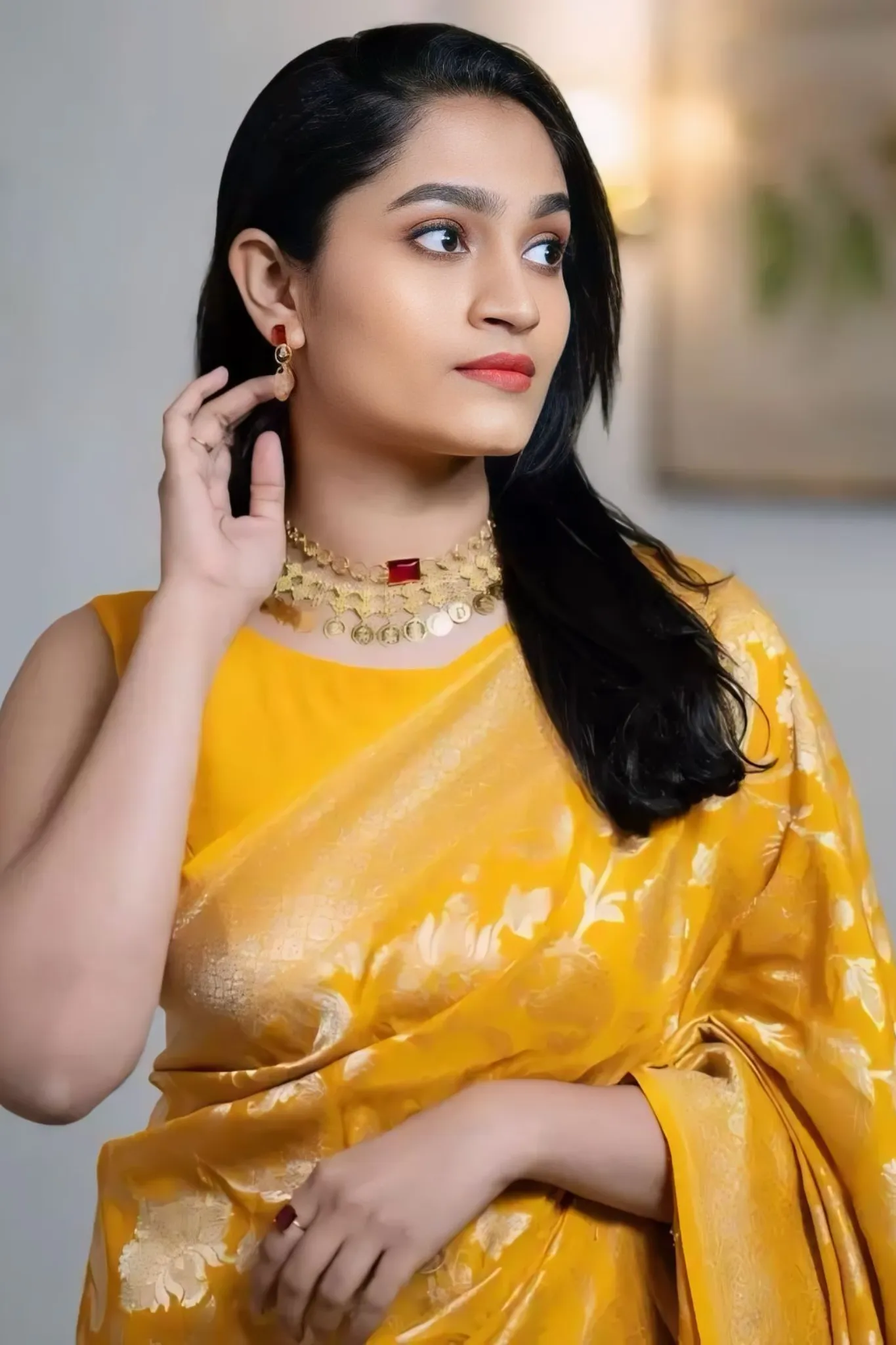 INTRICATELY WOVEN PURE SILK BANARASI YELLOW SAREE