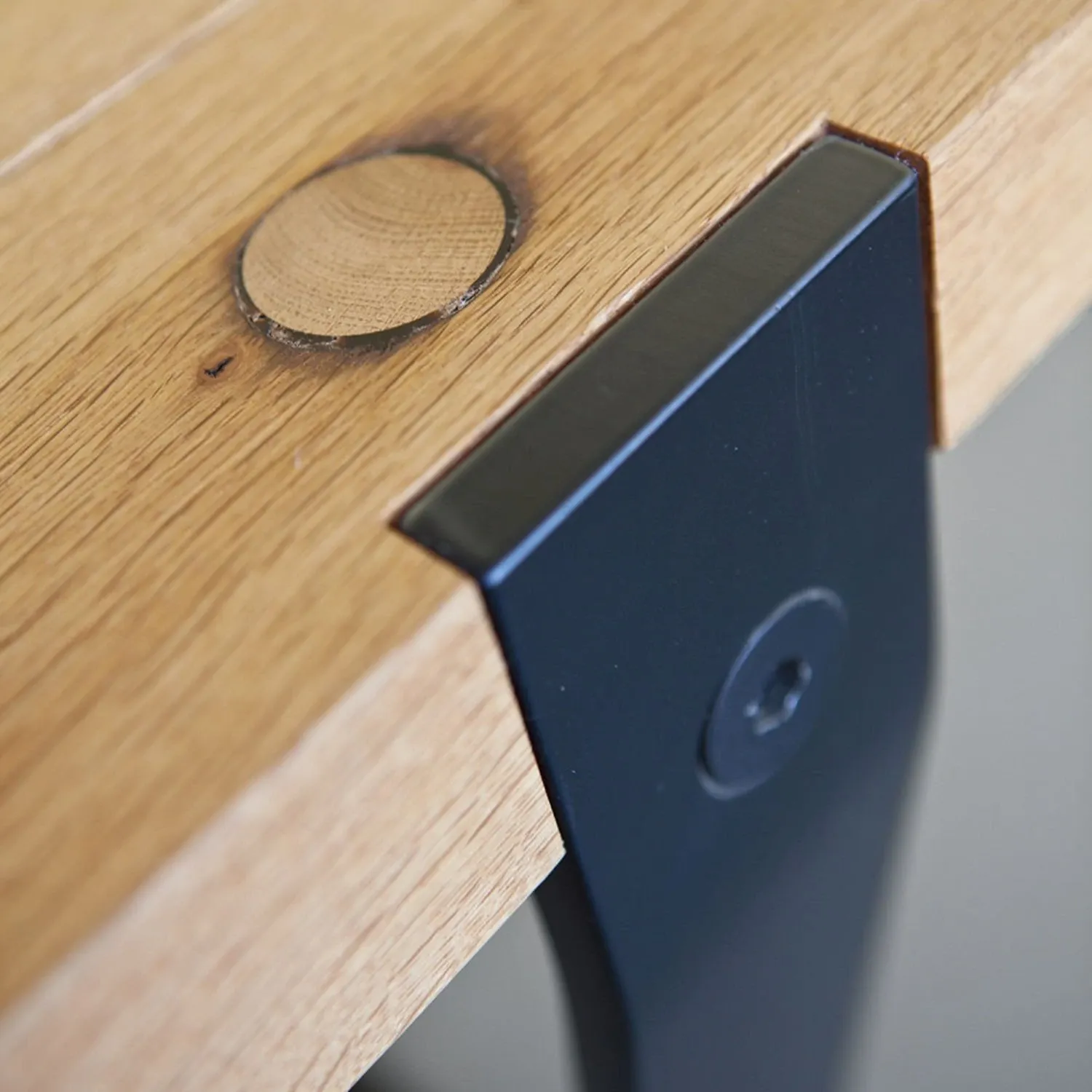 janua | bb 11 clamp table | oiled vintage oak 280x105cm