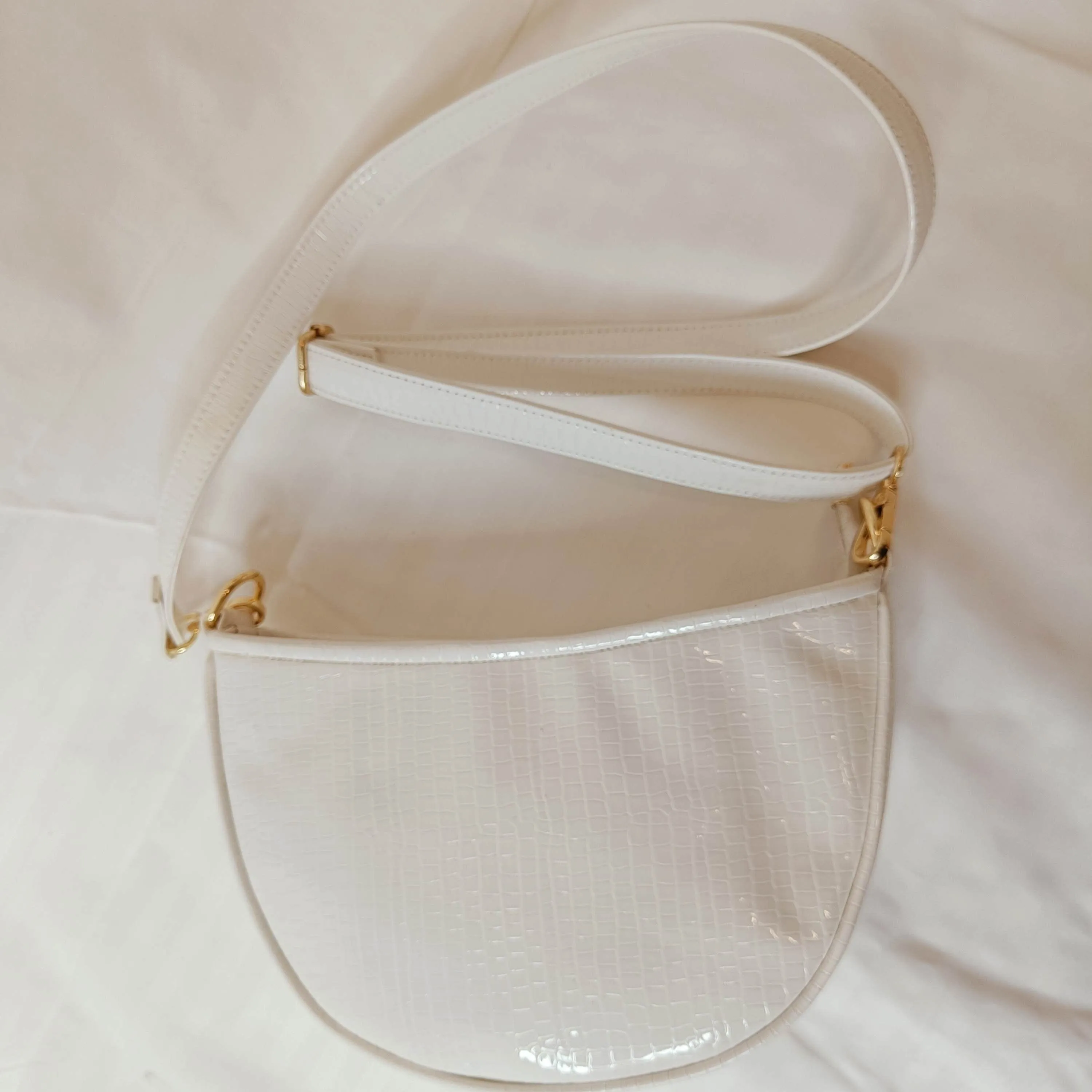 Latest Snake Pattern Shoulder Bag
