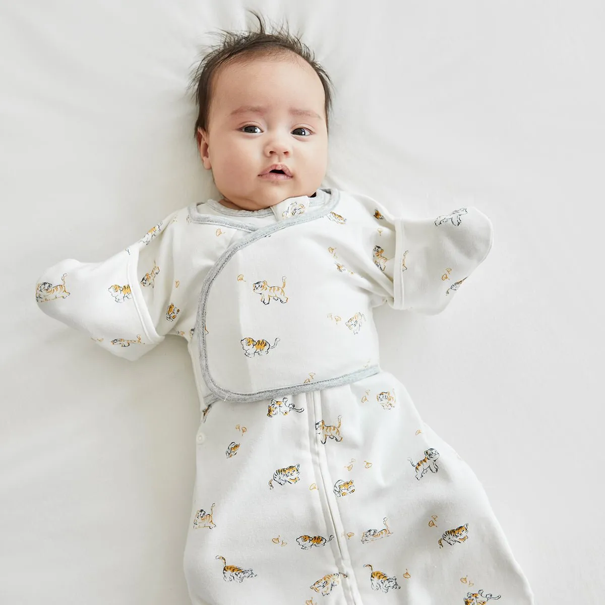 Lively Tiger Cotton Infant White Swaddle Sack