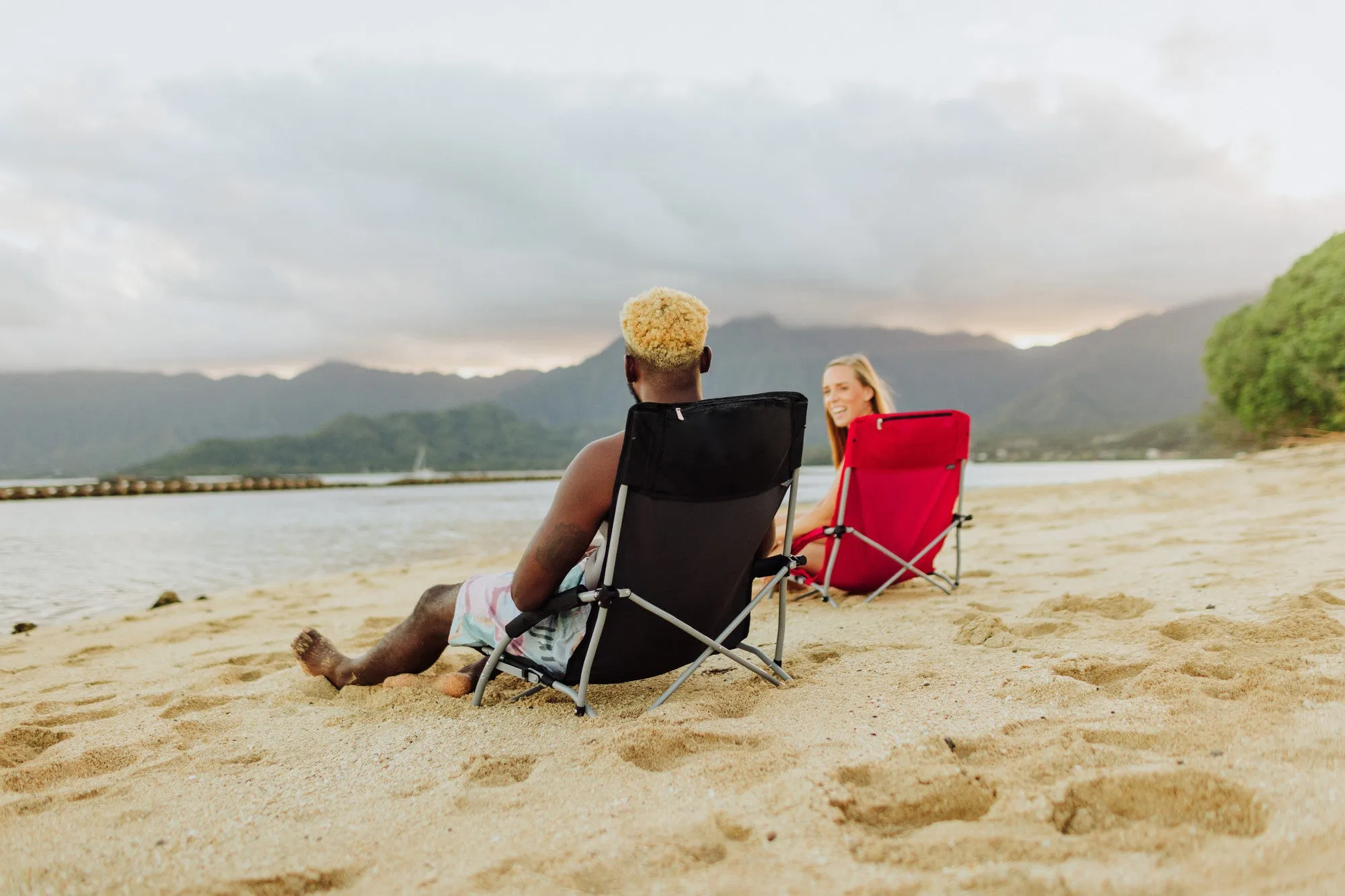 Los Angeles Rams - Tranquility Beach Chair with Carry Bag