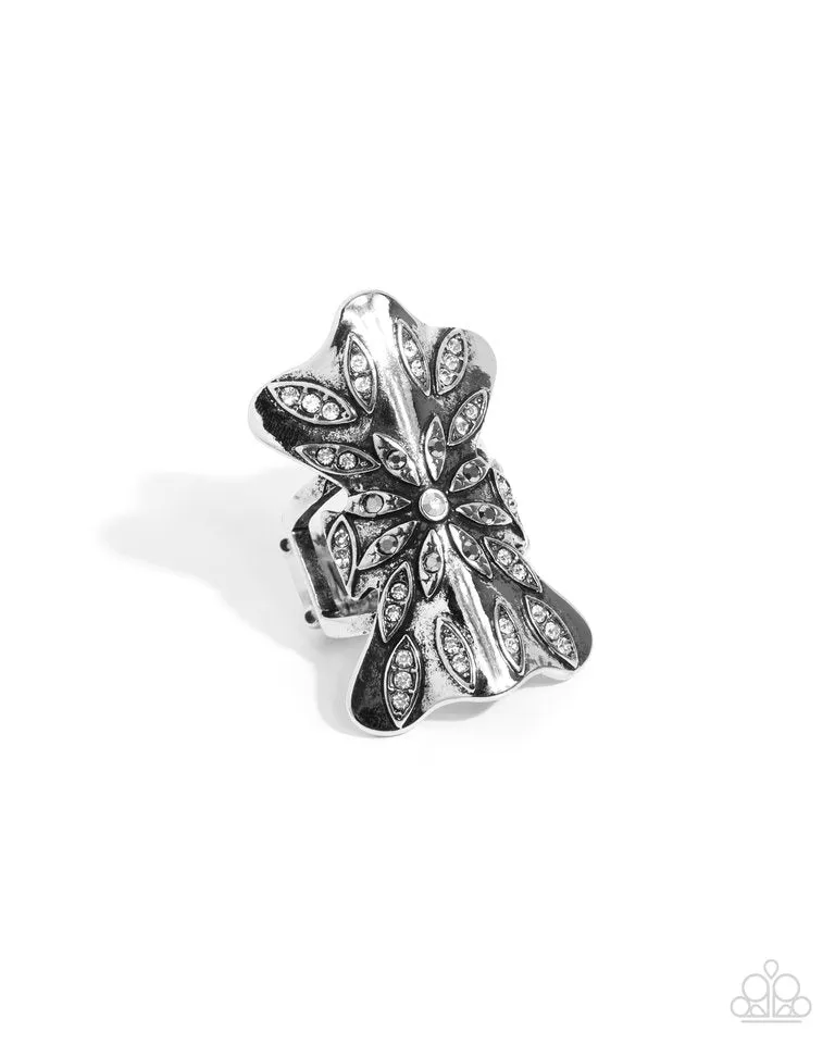 Paparazzi Ring ~ Different Dazzle - Silver