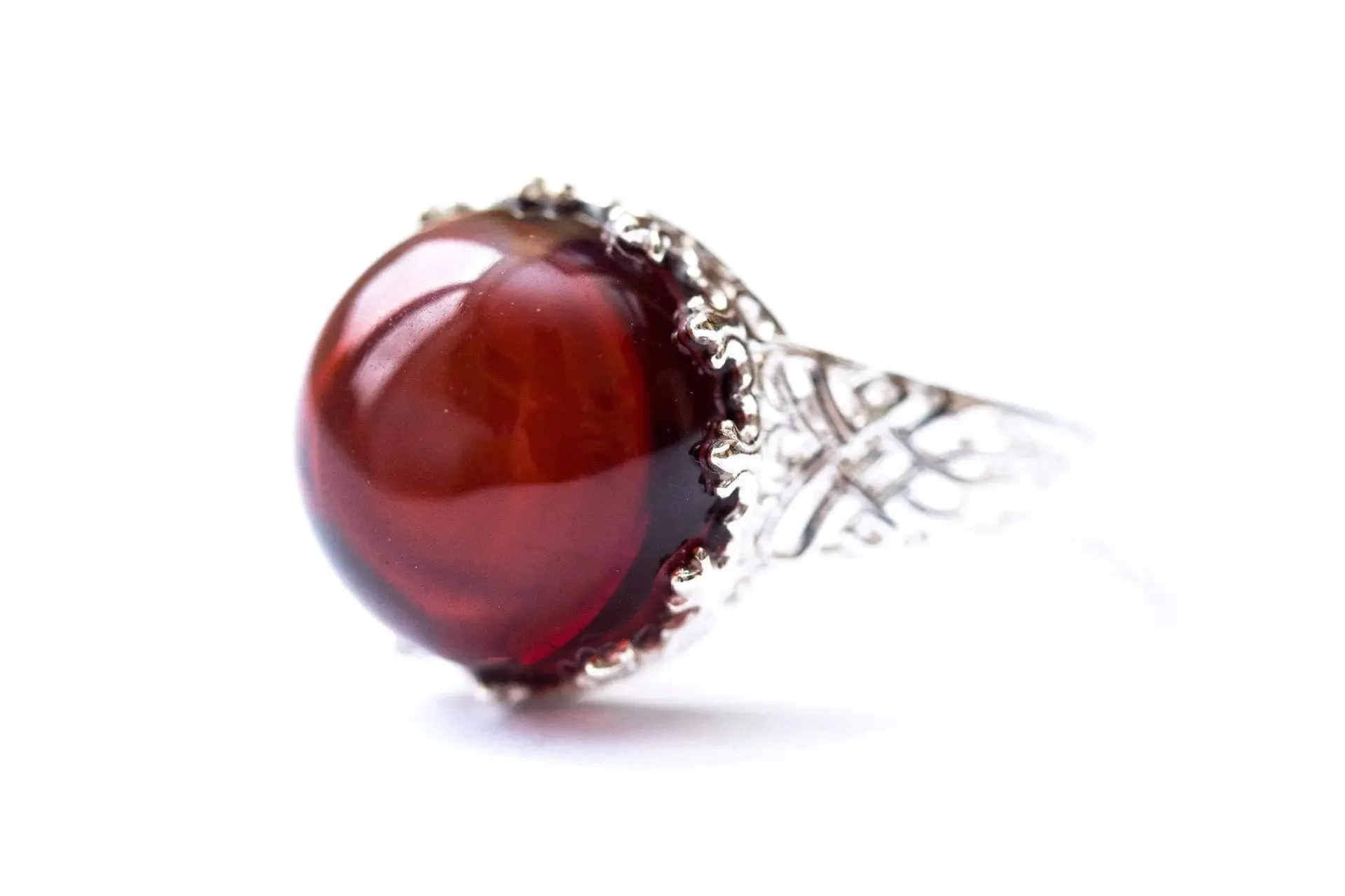 Princess Crown Cherry Amber Ring - Exquisite Sterling Silver Fashion Jewelry
