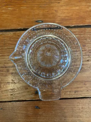 Regent Homeware - Citrus Squeezer - Glass