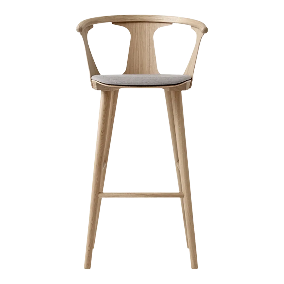 Sami Kallio : In Between SK10 Bar Stool for &tradition