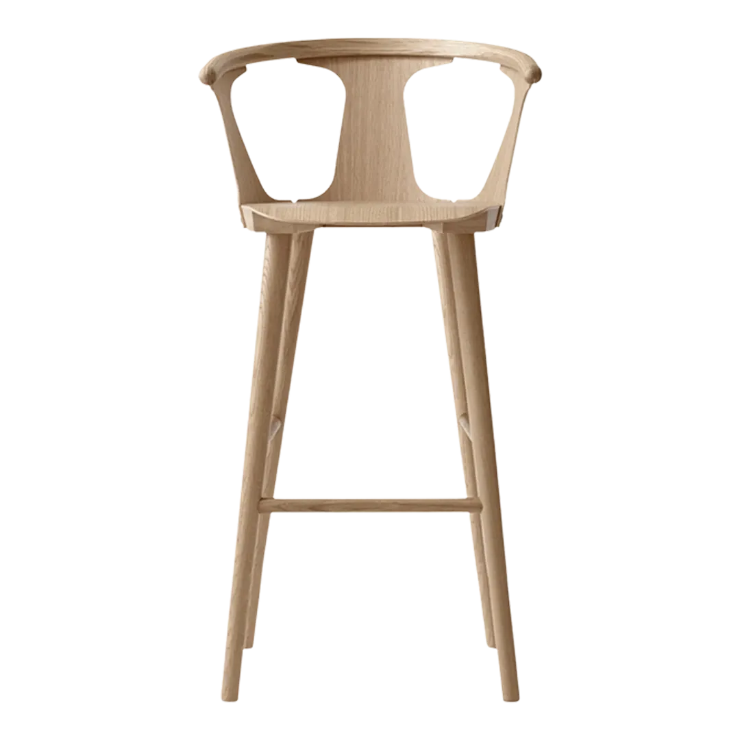 Sami Kallio : In Between SK9 Bar Stool for &tradition
