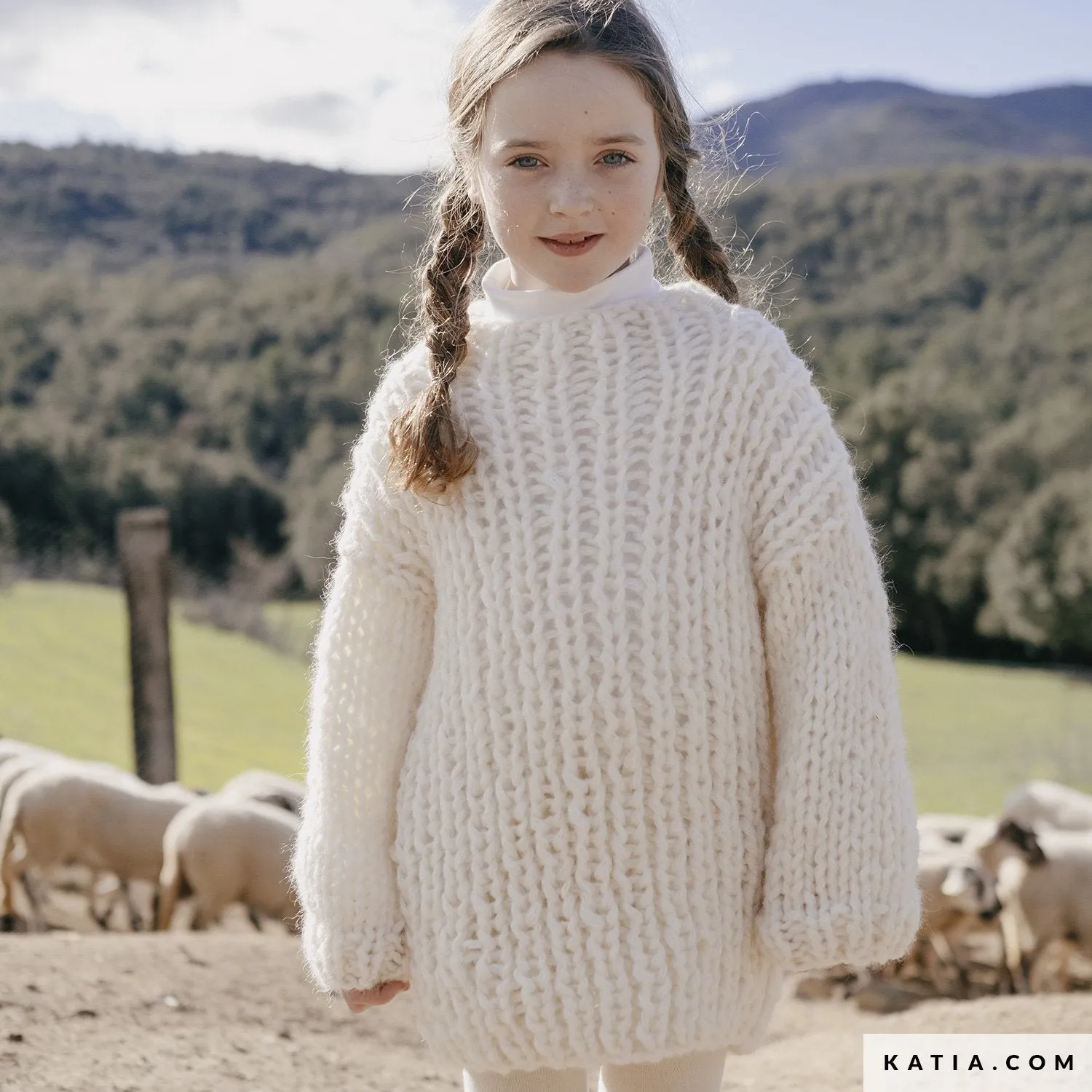 STRICK-SET Süßer Strickpullover in creme mit Ingenious big Wolle