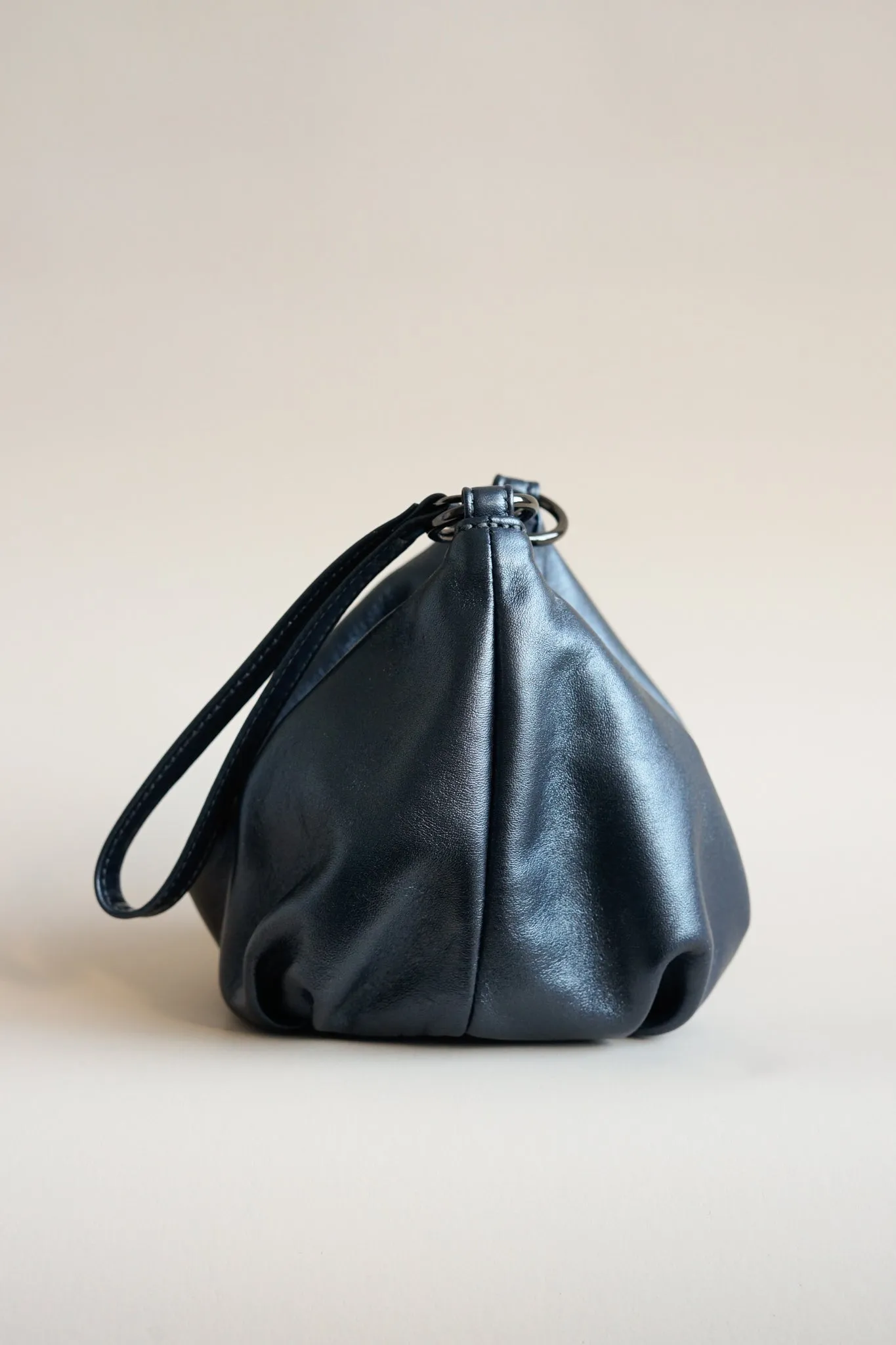 teardrop  | gunmetal evening bag