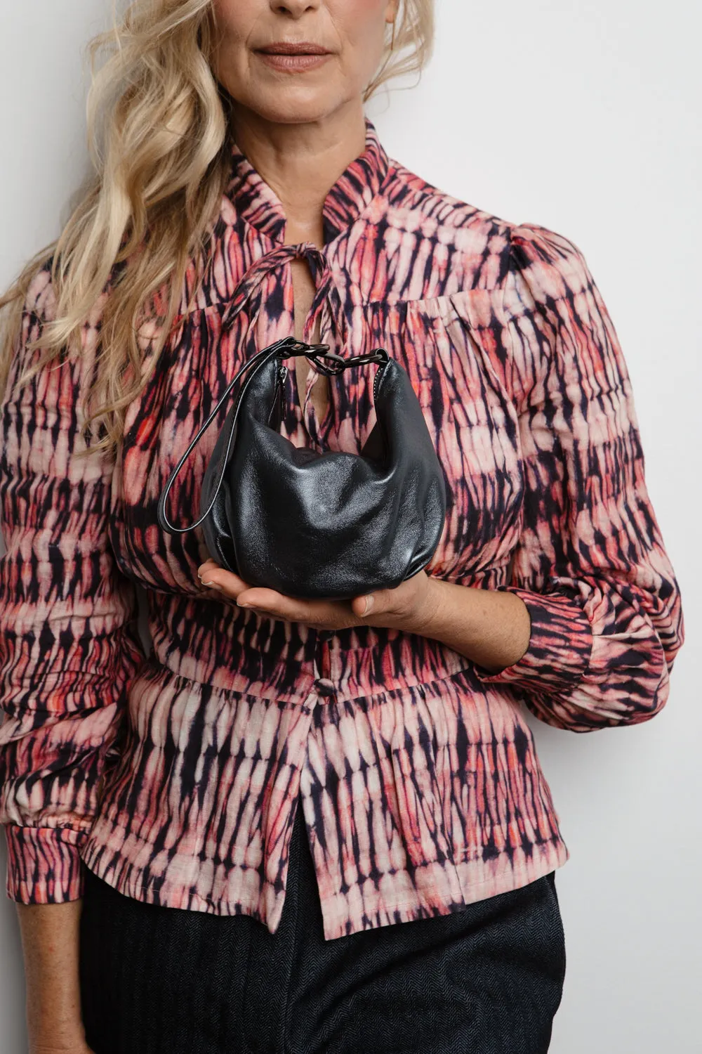 teardrop  | gunmetal evening bag