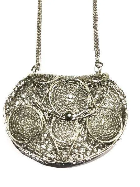 The Filigree Chain Purse