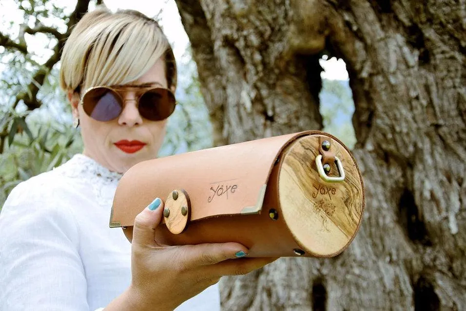 Whisky brown cylinder leather and wood women bag
