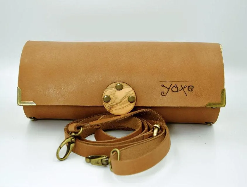 Whisky brown cylinder leather and wood women bag